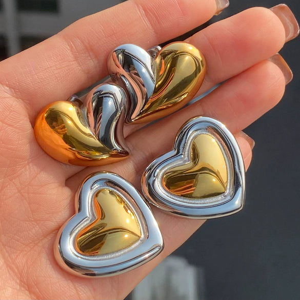 Wholesale Stainless Steel Love Earrings With Geometric Pattern And Electroplating Treatment For Women
