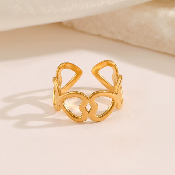Wholesale Stainless Steel Love Ring With Heart Shape And Electroplating For Women