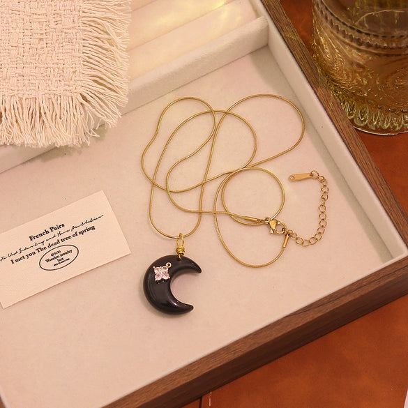 Wholesale Stainless Steel Moonshaped Pendant Necklace With Personality And Minimalist Style