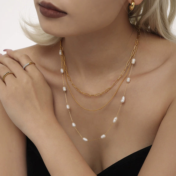 Wholesale Stainless Steel Natural Freshwater Pearl Geometric Light Luxury Sweater Chain Clavicle Necklace With Electroplating