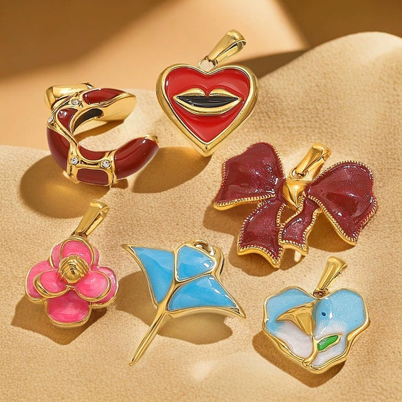 Wholesale Stainless Steel Natural Style Plant Flowers Pattern Electroplating Pendant Necklace Accessories