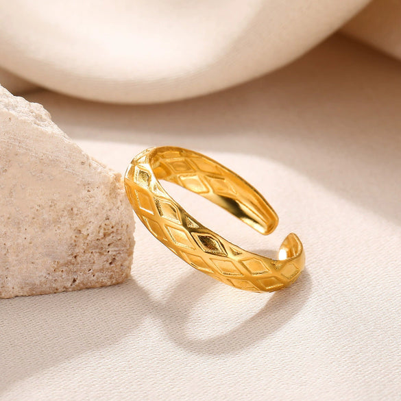 Wholesale Stainless Steel Oil Pressure Wave Geometric Unisex Ring