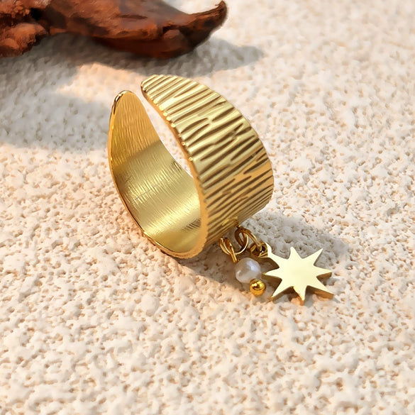 Wholesale Stainless Steel Open Ring With 18K Gold Plated Stars And Pearl Pendant Heart Pattern Electroplated Natural Geometric Style