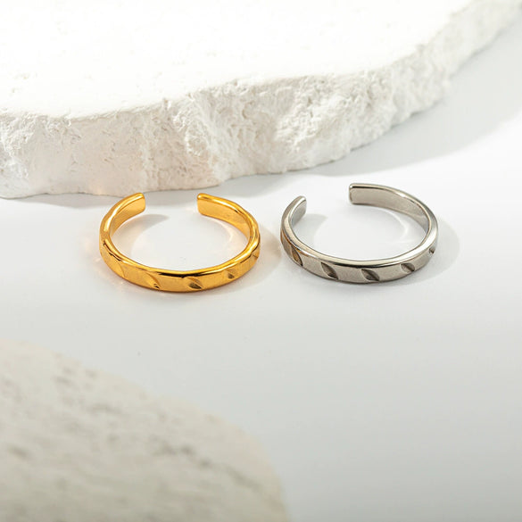 Wholesale Stainless Steel Open Ring With Leaves Embossed Fashion Style Unisex