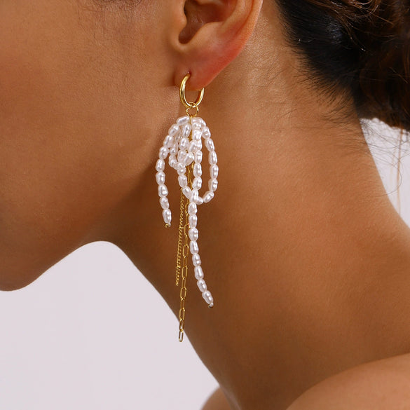 Wholesale Stainless Steel Pearl Bow Tassel Earrings With 18K Gold Electroplating Quiet Design And Elegant Temperament