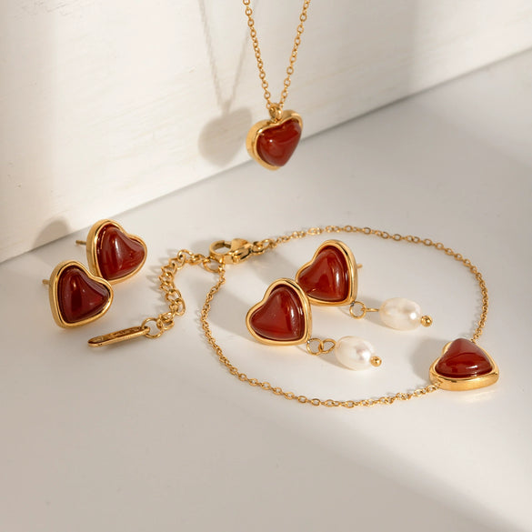 Wholesale Stainless Steel Pearl Earrings With Heart Shape And Electroplating For Women