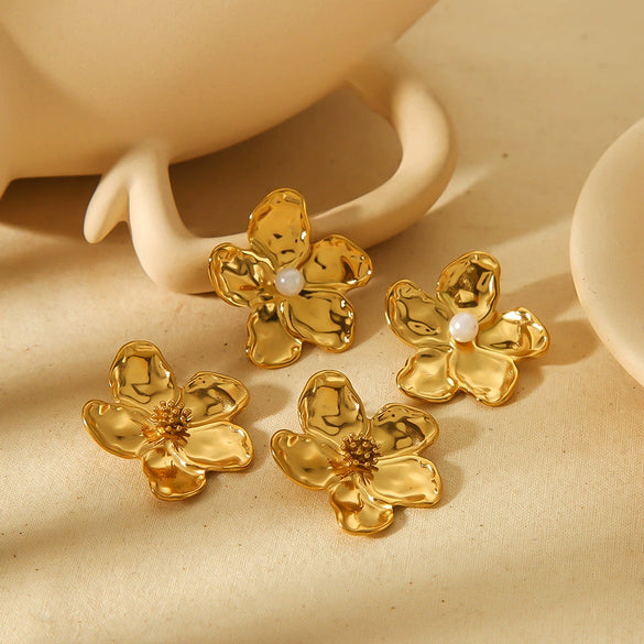 Wholesale Stainless Steel Pearl Flower Earrings Electroplated Highend Niche Luxury