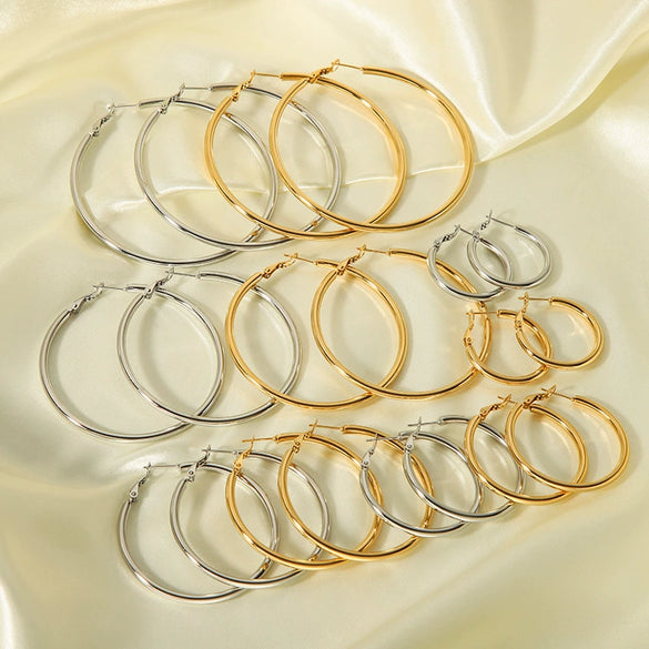 Wholesale Stainless Steel Plain Hoop Earrings For Women Geometric Style 18K Gold Plated Vacuum Real Gold Electroplated In Pvd Furnace