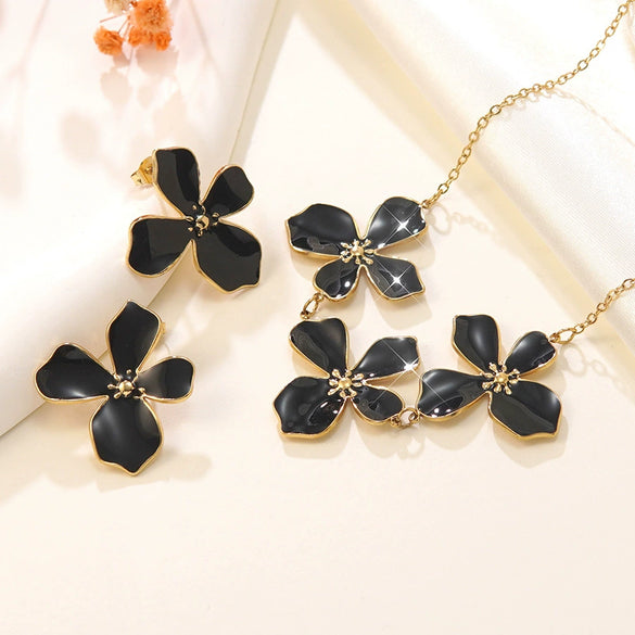 Wholesale Stainless Steel Plants And Flowers Pattern Electroplated Necklace And Earrings Set For Women