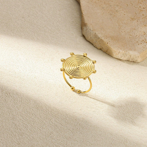 Wholesale Stainless Steel Pleated Geometric Glossy Ring With Sunflower Design And Electroplating