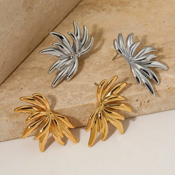 Wholesale 316 Stainless Steel Pvd Vacuum Furnace Electroplated Gold Angel Wings And Half Flower Earrings For Women