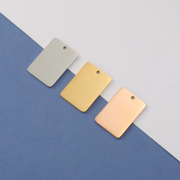 Wholesale Stainless Steel Rectangular Inner Hole Mirror Laser Pendant Jewelry Accessories