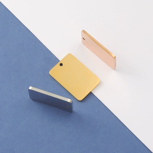 Wholesale Stainless Steel Rectangular Inner Hole Mirror Laser Pendant Jewelry Accessories