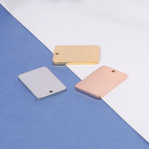 Wholesale Stainless Steel Rectangular Inner Hole Mirror Laser Pendant Jewelry Accessories