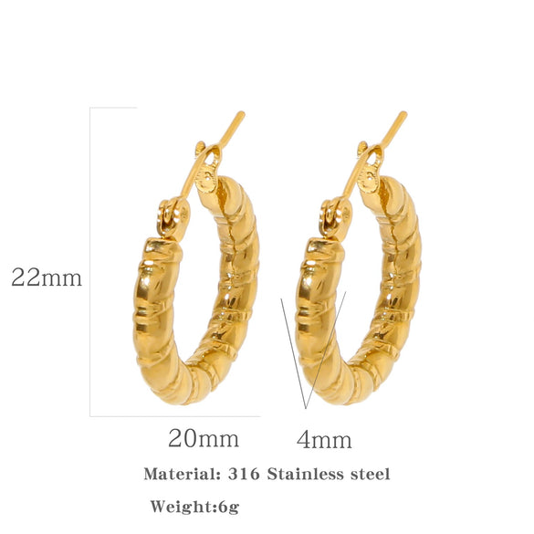 Wholesale Stainless Steel Retro Fashion Plant Flowers Pattern Electroplated Women's Ear Buckles