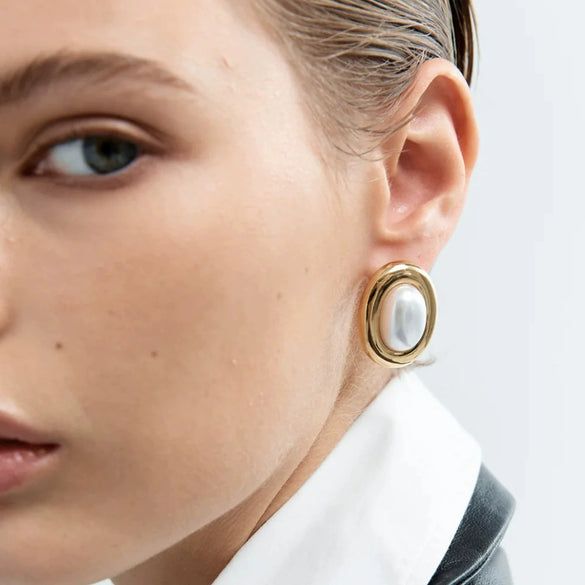 Wholesale Stainless Steel Retro Pearl Earrings For Women Geometric Electroplated