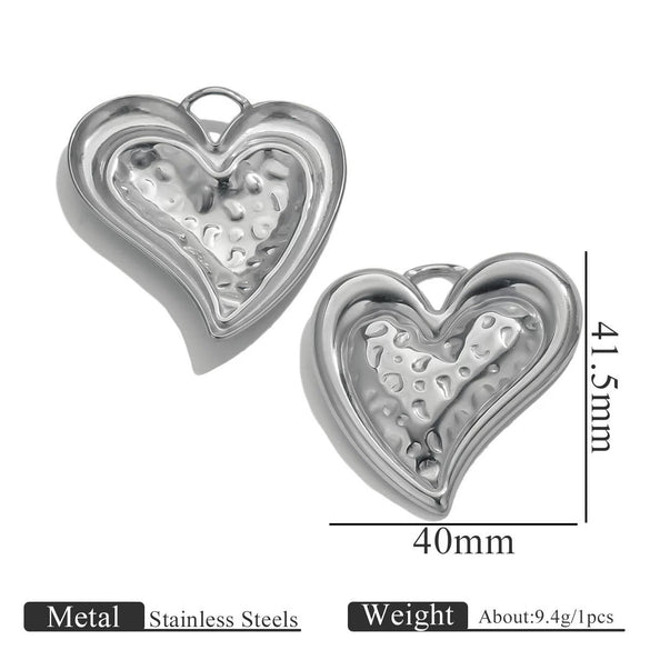 Wholesale Stainless Steel Retro Style Embossed Texture Gold Pendant Set With Flower Heart Fanshaped And Leaf Shapes Electroplated Diy Jewelry Accessories