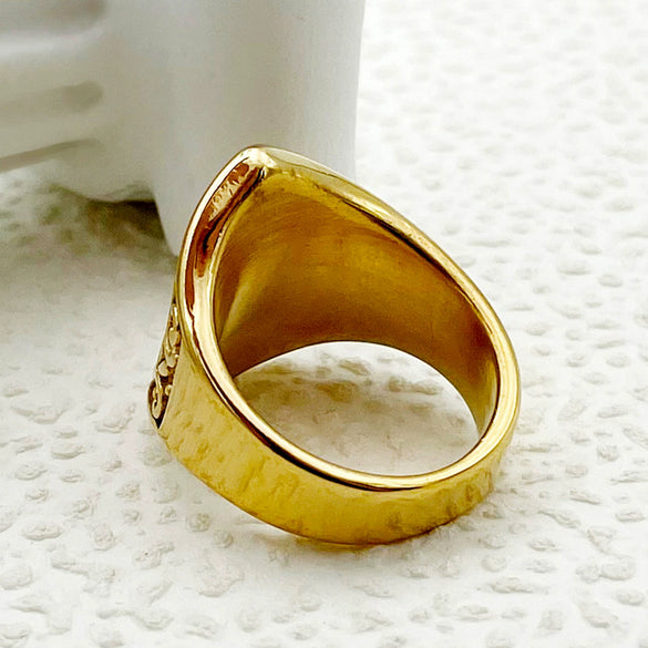 Wholesale Stainless Steel Ring With Snakeskin Pattern And Embossed Design French Retro Style Electroplated