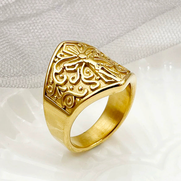 Wholesale Stainless Steel Ring With Snakeskin Pattern And Embossed Design French Retro Style Electroplated