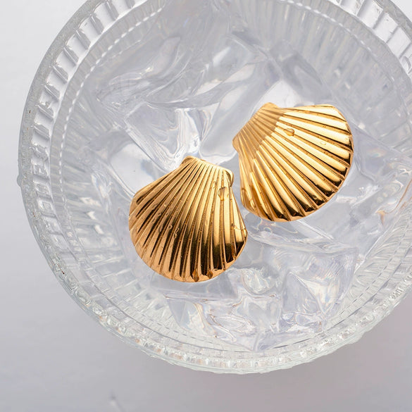 Wholesale Stainless Steel Shell Earrings Light Luxury Style Electroplating For Women