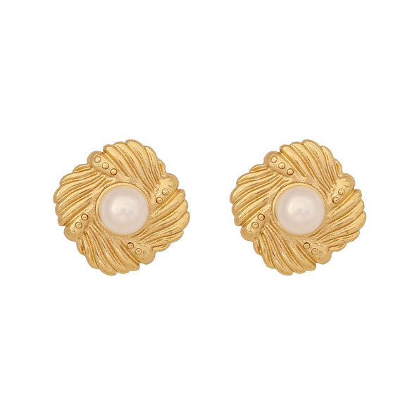 Wholesale Stainless Steel Shell Shape Inlaid Pearl Earrings With Electroplating For Women Fashion Ol Style