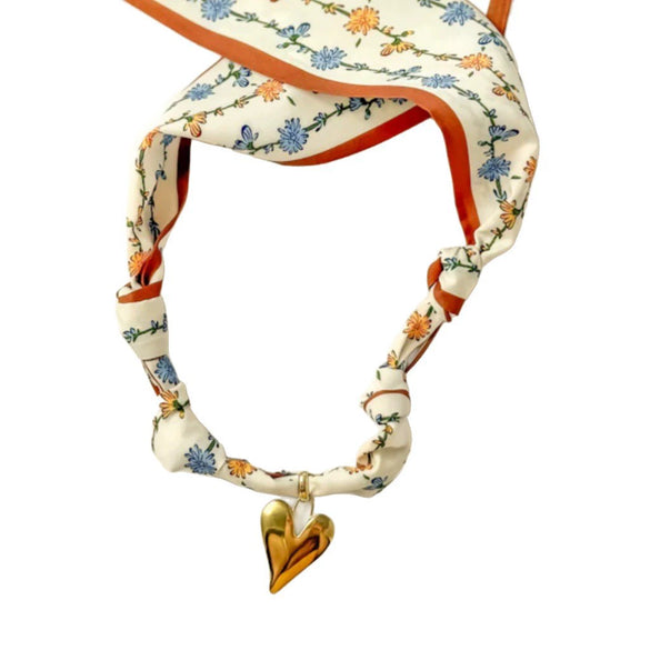 Wholesale Stainless Steel Silk Scarf Necklace With Heart Shape Sunflower Pendant And Electroplating Design