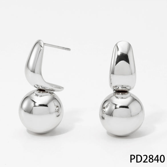 Wholesale Stainless Steel Simple Design Photosensitive Surface Geometric Ball Earrings With Electroplating For Women