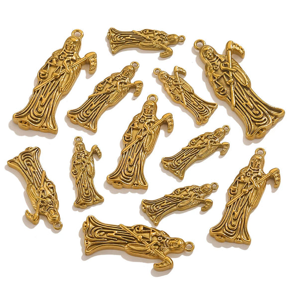 Wholesale Stainless Steel Skull Sickle Crown Pendant Necklace Vacuum Plated 18K Gold Cartoon Character Style