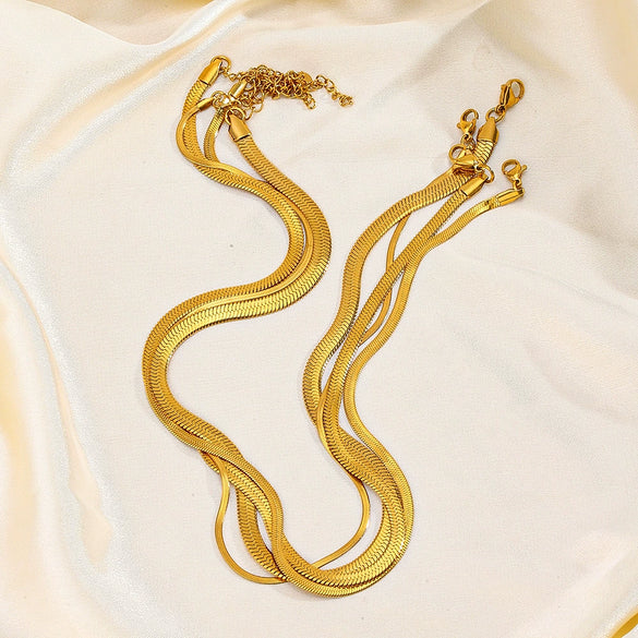 Wholesale Stainless Steel Snake Bone Chain Geometric 18K Gold Plated Titanium Steel Necklace For Women