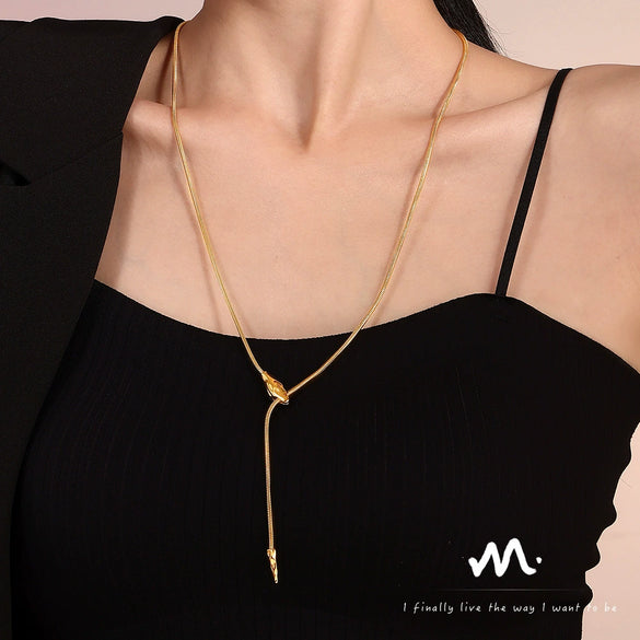 Wholesale 316L Stainless Steel Snake Head Necklace With Geometric Pattern And Electroplating Design Fashion Style For Women
