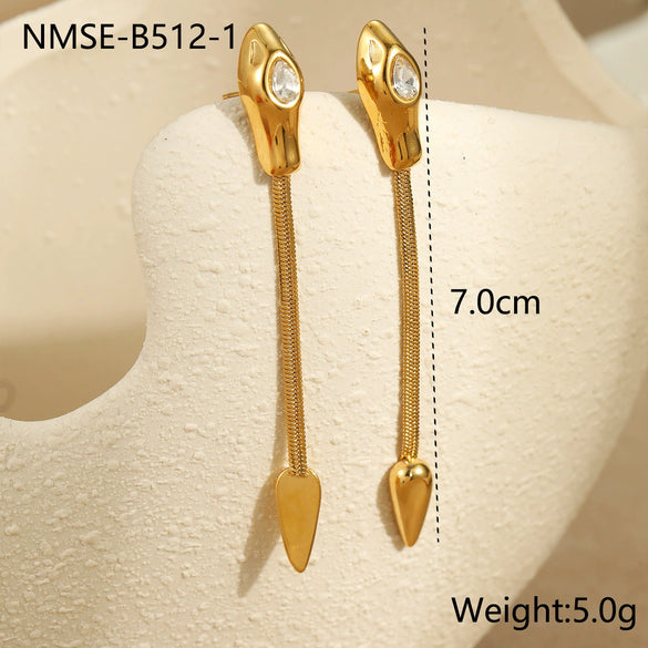 Wholesale Stainless Steel Snakeshaped Geometric Necklace With Electroplating For Women