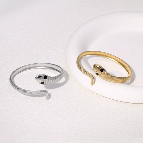 Wholesale Stainless Steel Snakeshaped 18K Gold Plated Electroplated Light Luxury Exaggerated Highend Bracelet That Does Not Fade