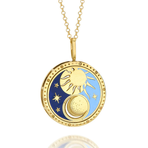Wholesale Stainless Steel Tarot Card Round Pendant Necklace With Real Gold Plated Color Preserving Retro Style Electroplating Treatment