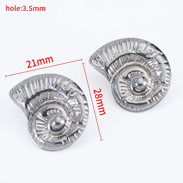 Wholesale Stainless Steel Titanium Steel Earrings With Conch Love Pattern Electroplating For Female Light Luxury Fashion Style