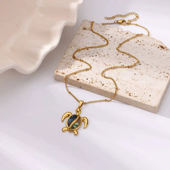 Wholesale Stainless Steel Turtle Pendant Necklace With Cross Chain And Electroplating Processing