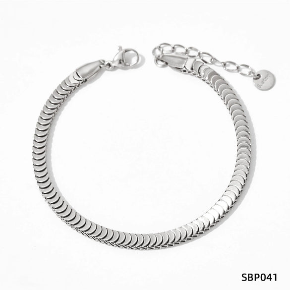 Wholesale Stainless Steel Women's Bracelet Set With Exaggerated Design Sense Wheat Chain Stitching Rhombus Pattern And Electroplating