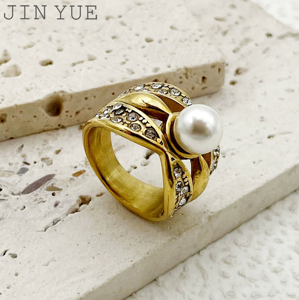 Wholesale Stainless Steel Women's Exaggerated Elegant Ring With Pearl Diamond In French Retro Style And Electroplating Treatment