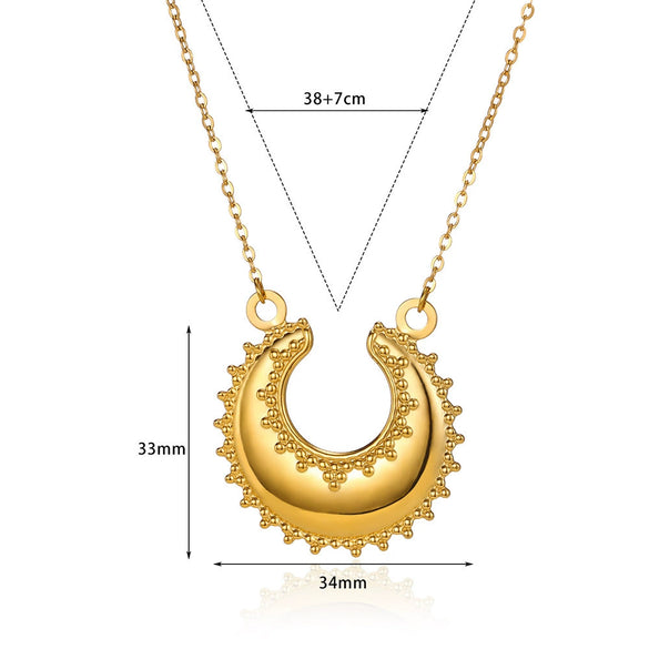 Wholesale Stainless Steel Women's Heart Shaped Geometric Pendant Necklace With 18K Plating