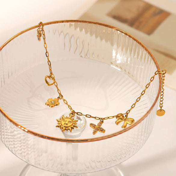 Wholesale Stainless Steel Women's Pendant Bracelet With Love Flower Bow Geometric Heart Shape Electroplated Design