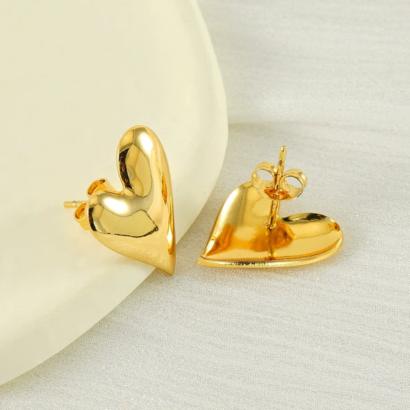 Wholesale 316L Stainless Steel Women's Three Dimensional Heart Shaped Electroplated Earrings