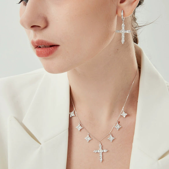 Wholesale 925 Sterling Silver Cross Geometric Patterned Necklace With High Carbon Drill Pendant For Women Electroplated
