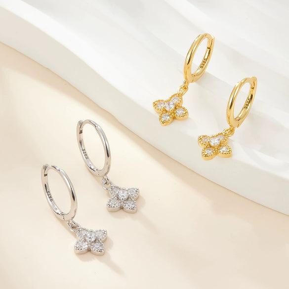 Wholesale 925 Sterling Silver Earrings With Diamond And Fourleaf Clover Flower Pattern Electroplated For Women