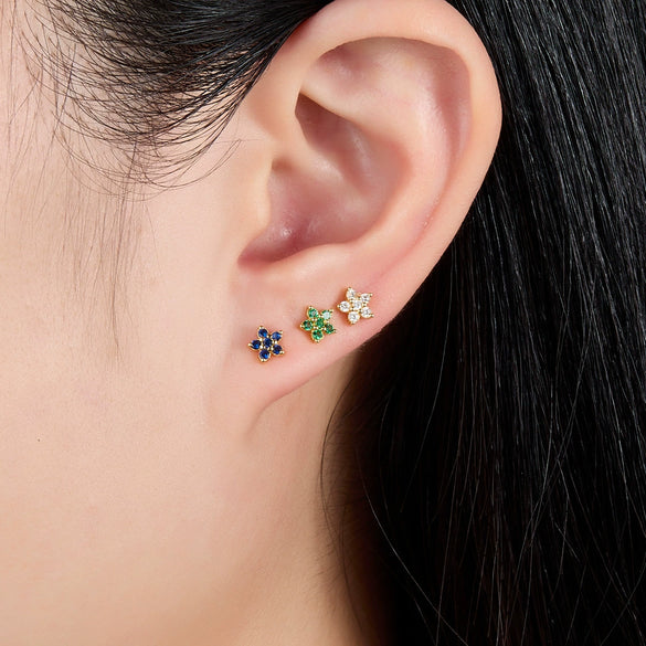 Wholesale 925 Sterling Silver Flower Earrings With Diamond Petals And Piercing Screw Design For Women