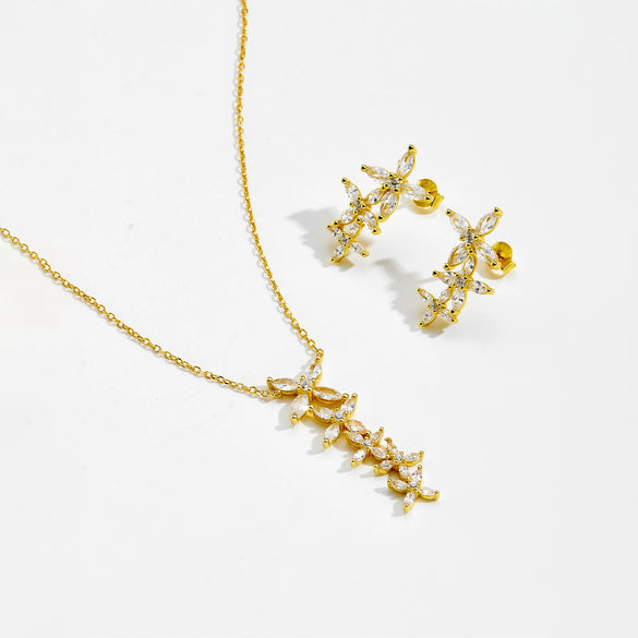 Wholesale 925 Sterling Silver Fourleaf Clover Pendant Necklace And Earrings Set For Women With Electroplating In Fashion Style
