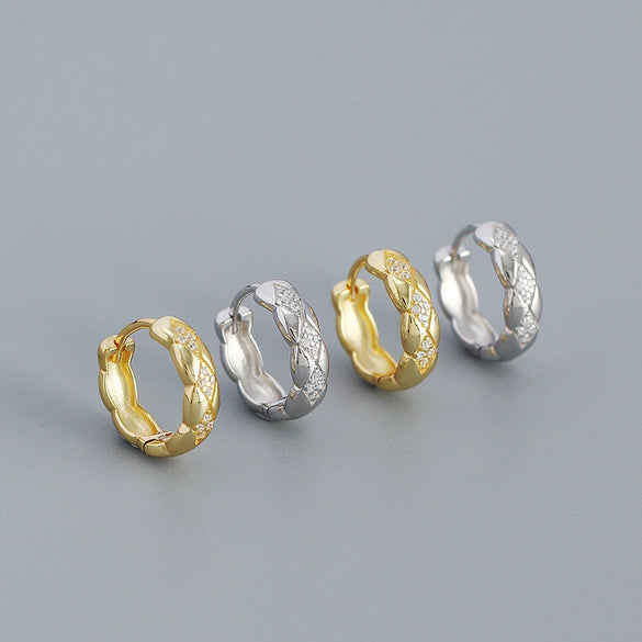 Wholesale 925 Sterling Silver Geometric Retro Light Luxury Earrings With Electroplating And Diamond Studded Ear Buckle