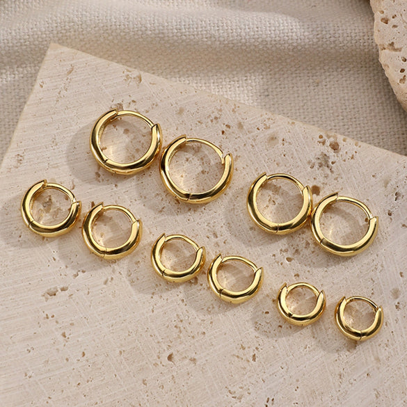 Wholesale 925 Sterling Silver Glossy Round Plain Hoop Earrings Electroplated Geometric Niche Highend Hypoallergenic Unisex