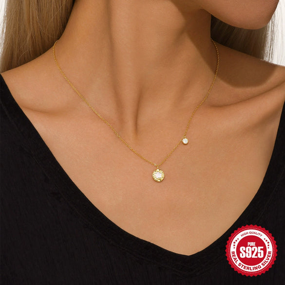 Wholesale 925 Sterling Silver Minimalist Geometric Fivepetal Diamondencrusted Electroplated Women's Ochain Necklace