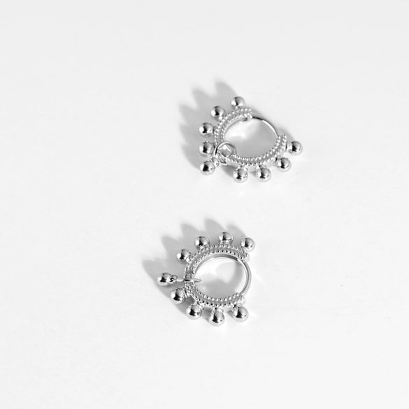 Wholesale 925 Sterling Silver Round Bead Earrings With Geometric Design Electroplated With Platinum Or 18K Gold For Women And Men