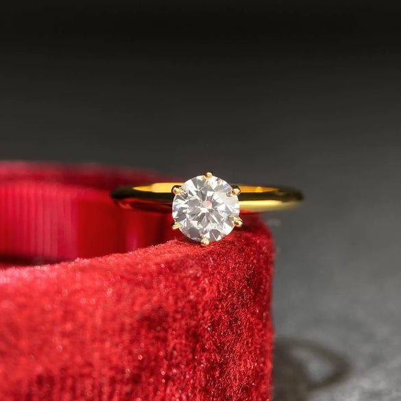Wholesale Sterling Silver Sixclaw Moissanite Ring Electroplated 18K Gold Geometric Minimalist Design For Women
