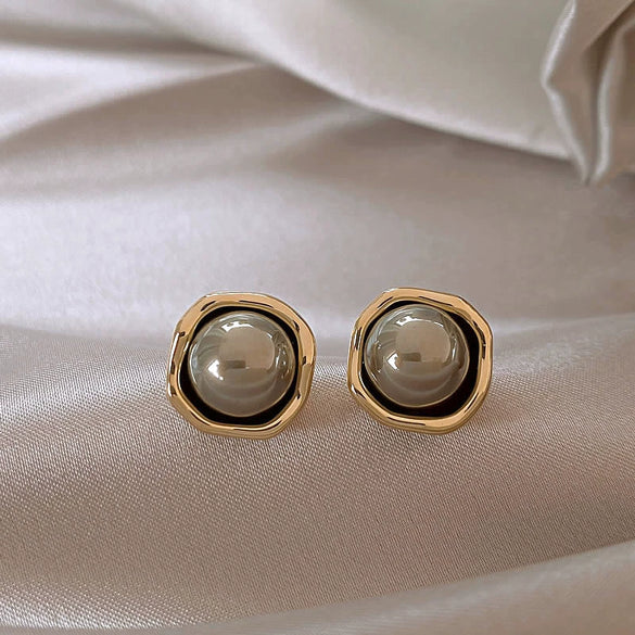 Wholesale Stud Earrings Alloy 925 Silver Gray Pearl Geometric Retro Style Electroplating For Women